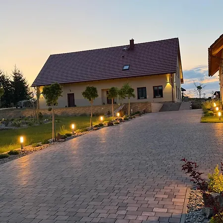 Pod Hvezdou Prazdninovy Dum