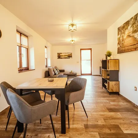 Vakantiehuis Pod Hvezdou Prazdninovy Dum